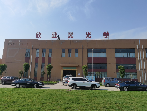 理塘楼顶大型发光字制作如何安装？