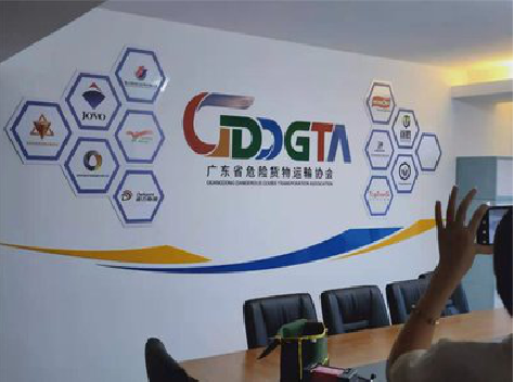 理塘公司走廊文化墙如何设计布置？